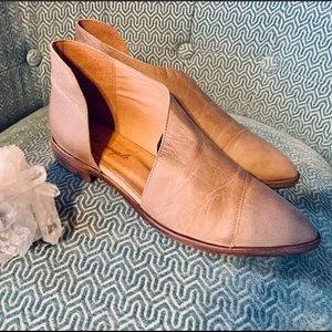 Free People Royale Flat Ankle Boot slip-on size 9